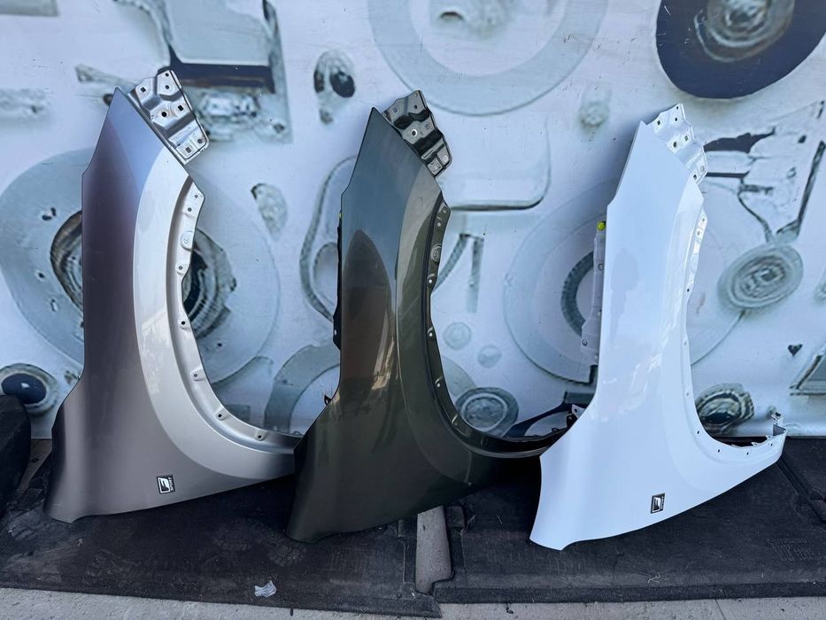 Крило праве на Lexus NX 22-25 року