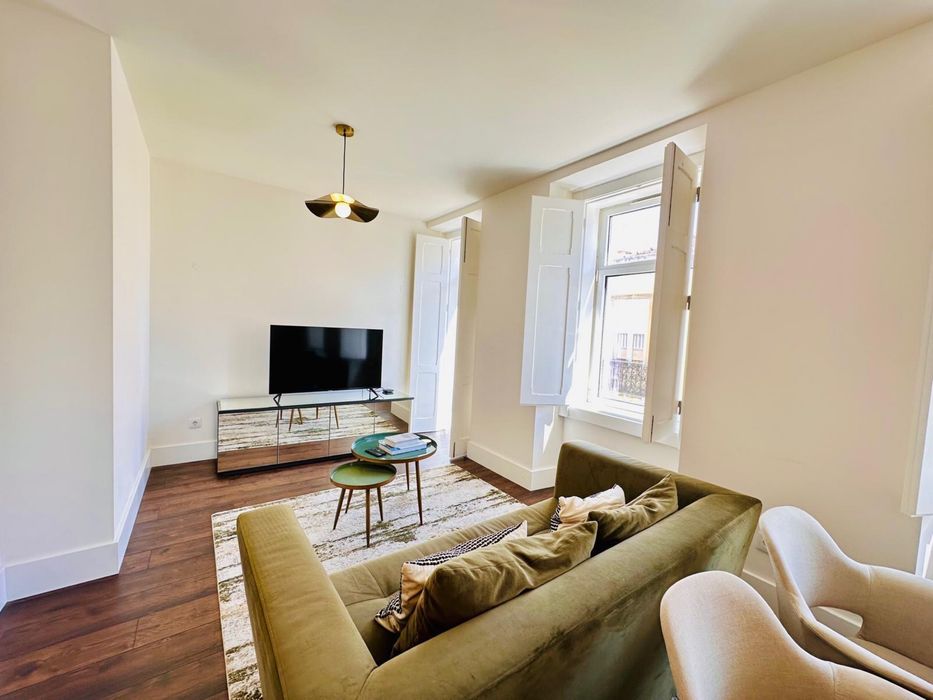 T2 Apartamento para arrendar em Algés