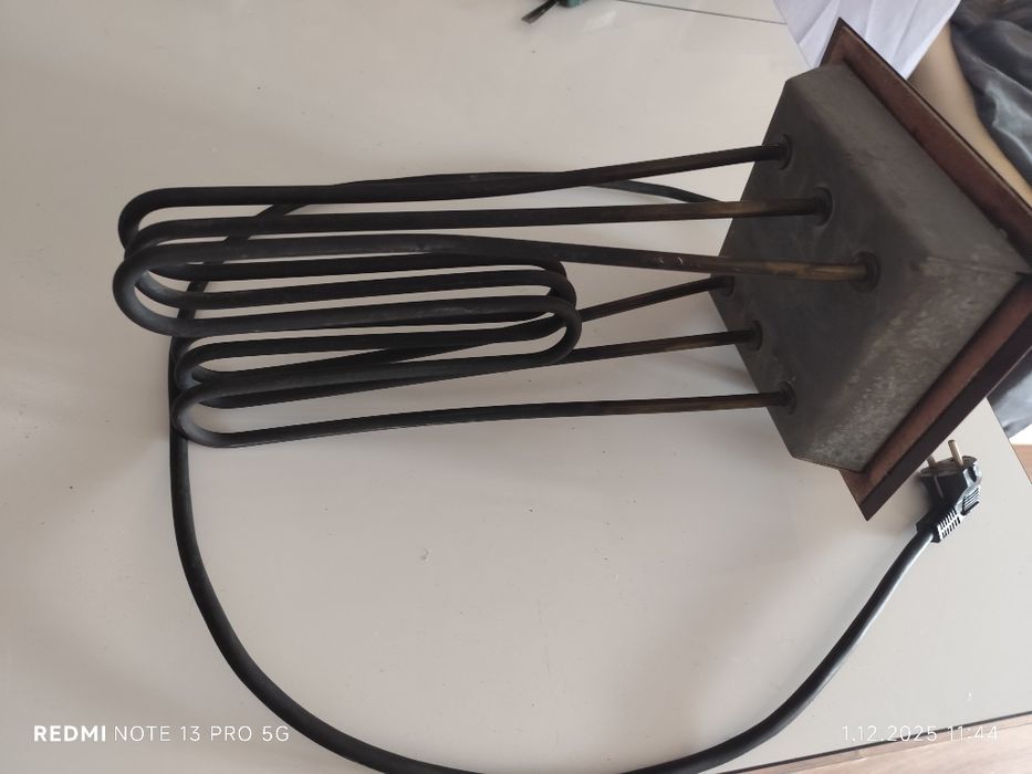 Grzałka  elektryczna do pieca kaflowego