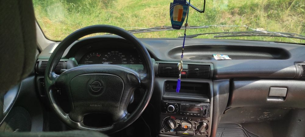 Продам Опель АстраF