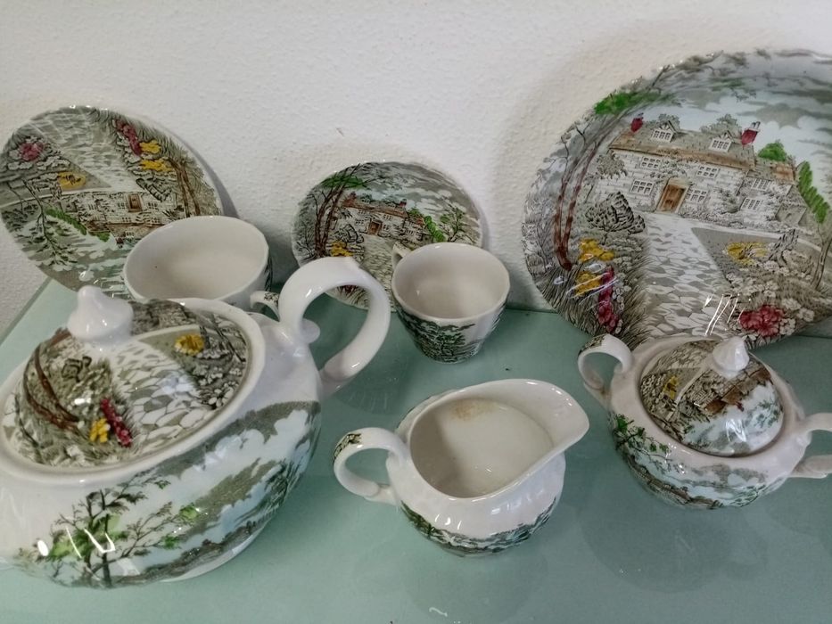 Brand-new tea set64750647572097122