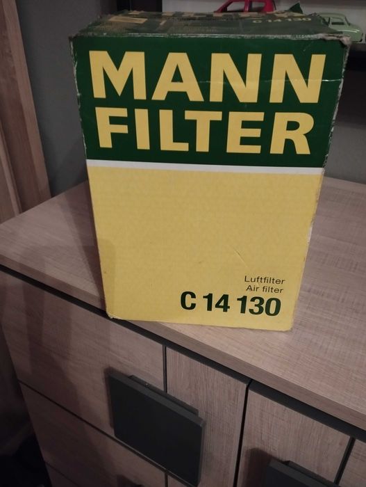 Filtr powietrza MANN C14130