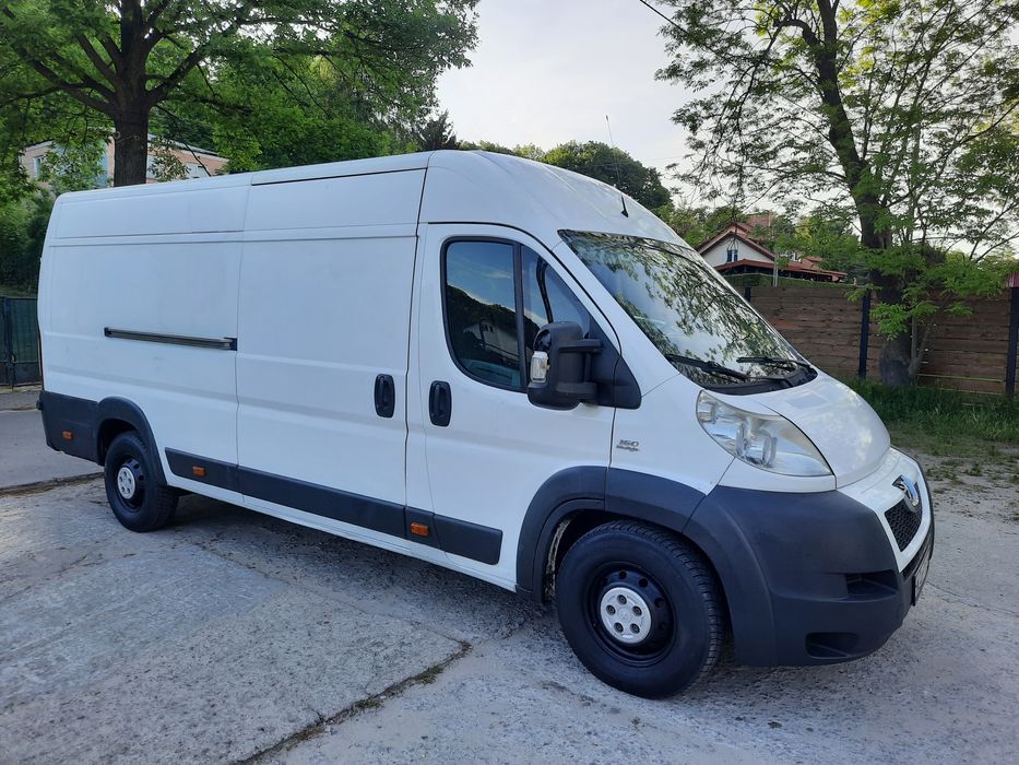 Wypożyczalnia Aut Dostawczych - Wynajem busów