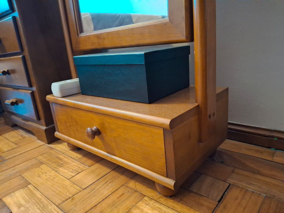 Mobilia de quarto - solteiro