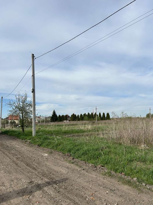 Продаж земельної ділянки в с.Суховоля