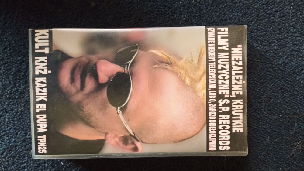 Kazik kult knż teledyski vhs