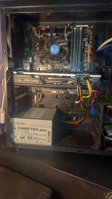 Игровoй пк Rx570sapphire 8gb+i5 4440 32gb озу пк +перефирия
