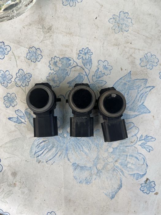 Датчики парктроніків , кріплення, проводка Renault Kadjar 2015!