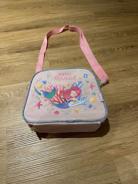 Mochila e Lancheira Escola para Menina