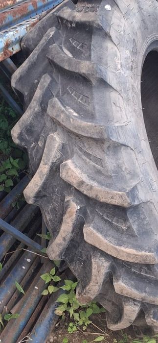 Opona petlas 480/85r34..16,9r34