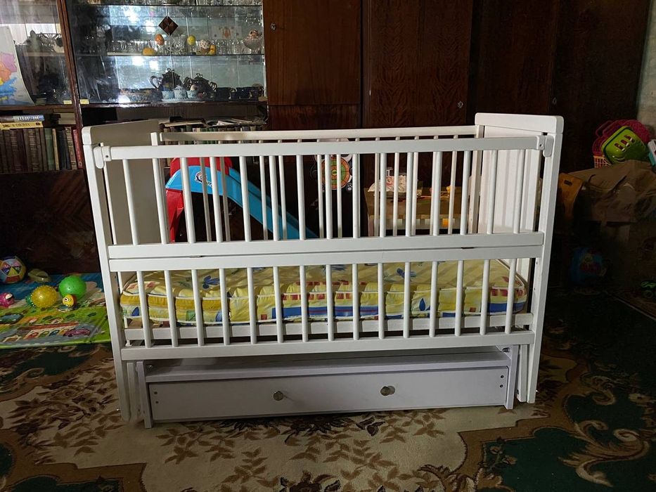 Продам дитяче ліжко