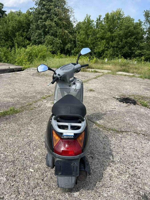 Продам Honda lead 48