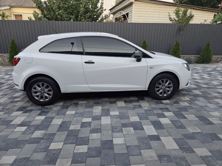 Seat ibiza 3D 1,2TDI 2015р.в пробіг 99т.