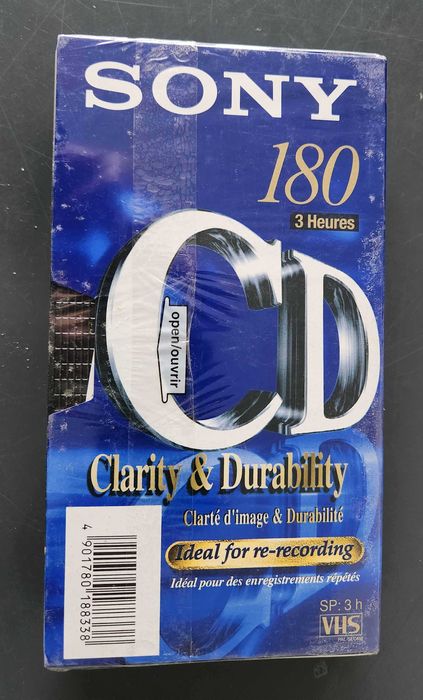 Cassete VHS Sony E180 nova