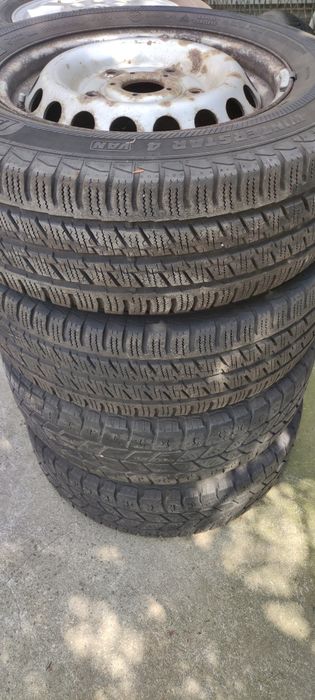 Koła 215/65 R16C Ford