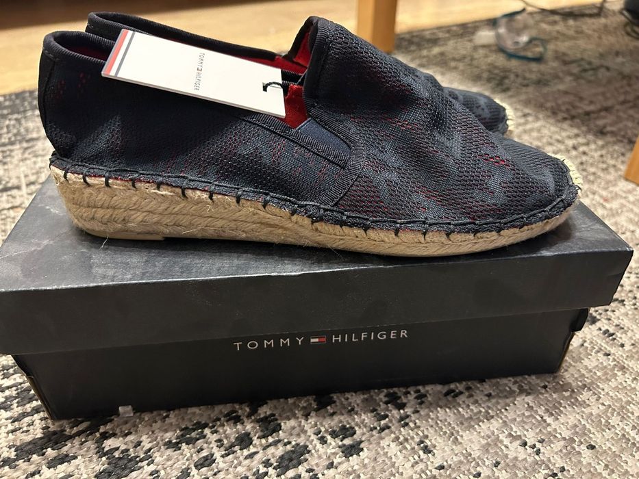Espadryle tommy hilfiger na koturnie, r.38