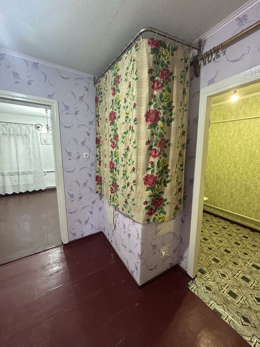 Продаж будинку в місті