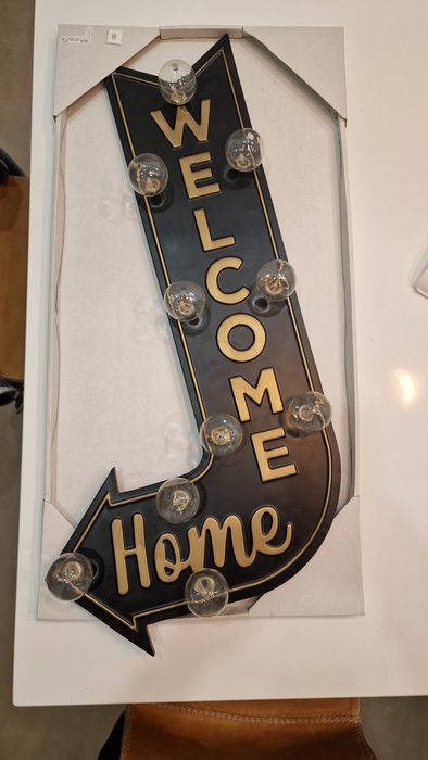 Seta sinal decorativo Welcome Home iluminado