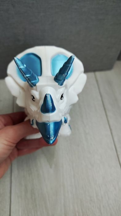 Динозавр ходить звук