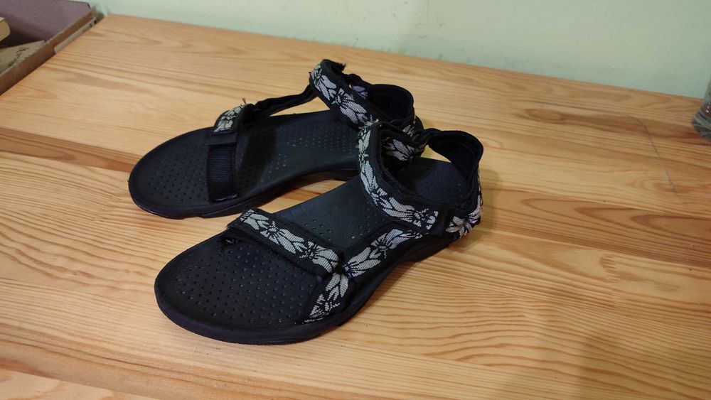 Босоножки, сандалии Teva Hurricane 38р. стелька 24,5 см.