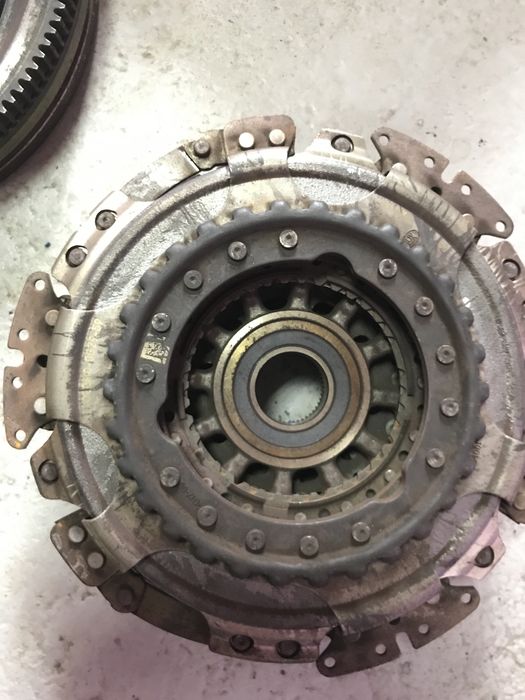 Маховик+ комп. Щеплення Шкода А7 1,6 TD; DQ200