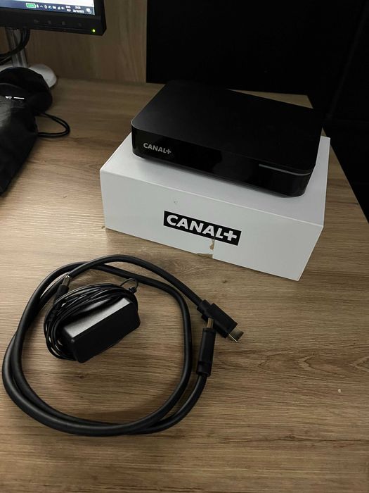 CANAL+ BOX 4K HY4001 DVB-T/T2 HDR Netflix Android telewizja internet