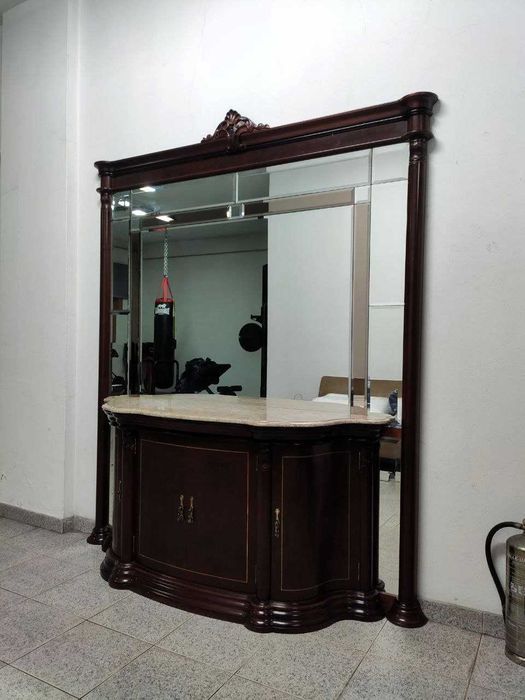 Móvel de Entrada com espelho