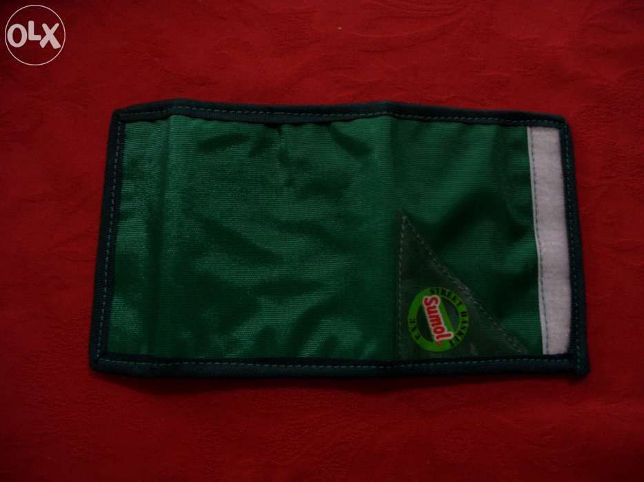 Conjunto Mochila + carteira + relógio (portes grátis)