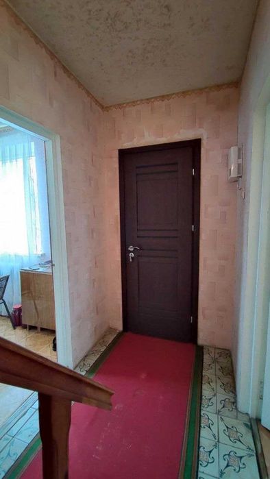 Продам 2-поверховий будинок с.Новоолександрівка Садова