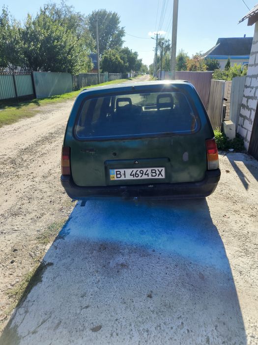 Продам Опель кадет,1,6д