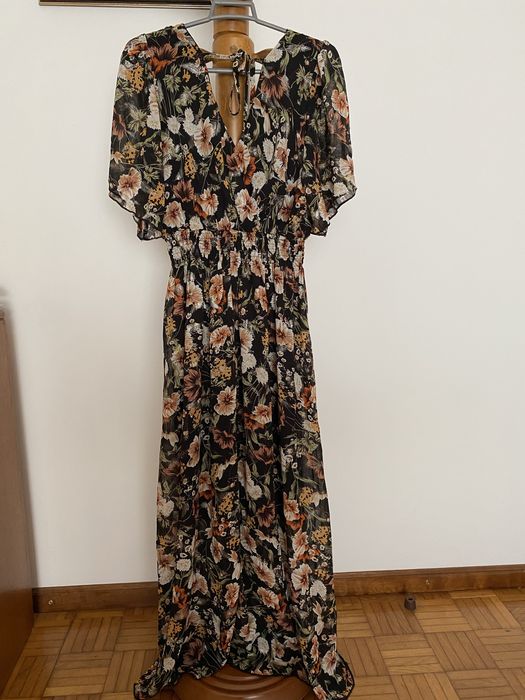 Vestido preto casual