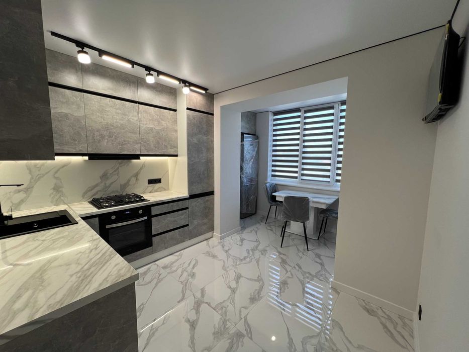 1кім 4поверх Вул Хмельницького ЖК Гетьманський