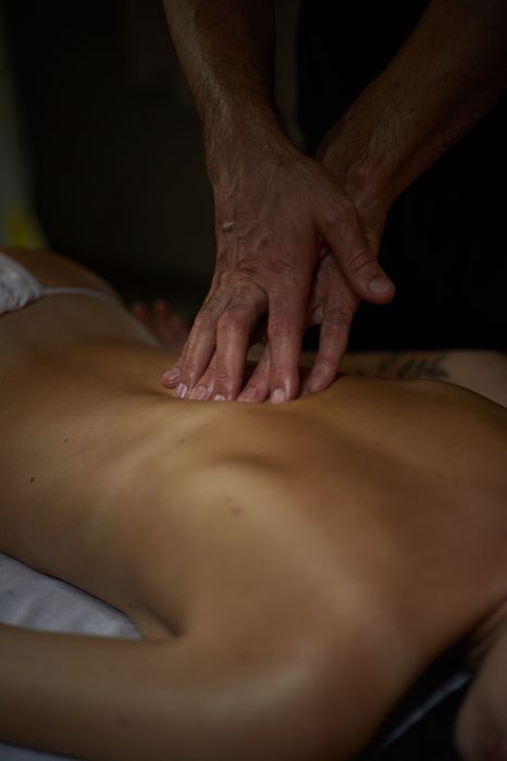 Реабілітолог, масажист, мануальний терапевт.