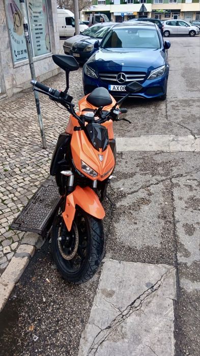 Motociclo Elétrico 2023 – Estilo Desportivo – Baixo Custo