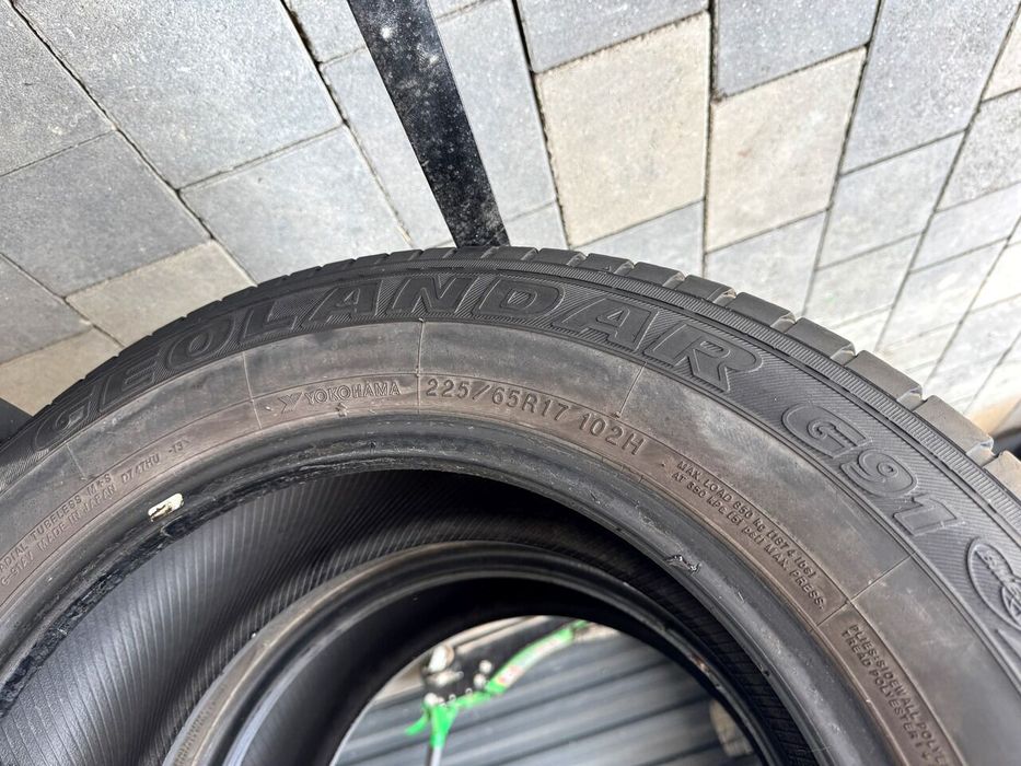 Шини вживані літні 225/65 R17 Yokohama Geolandar G91 102H