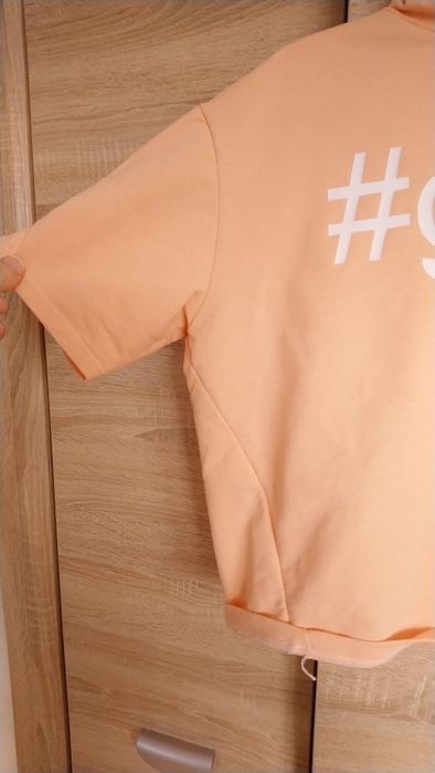 Bluza dziewczęca z kapturem pomarańczowa rozmiar 164