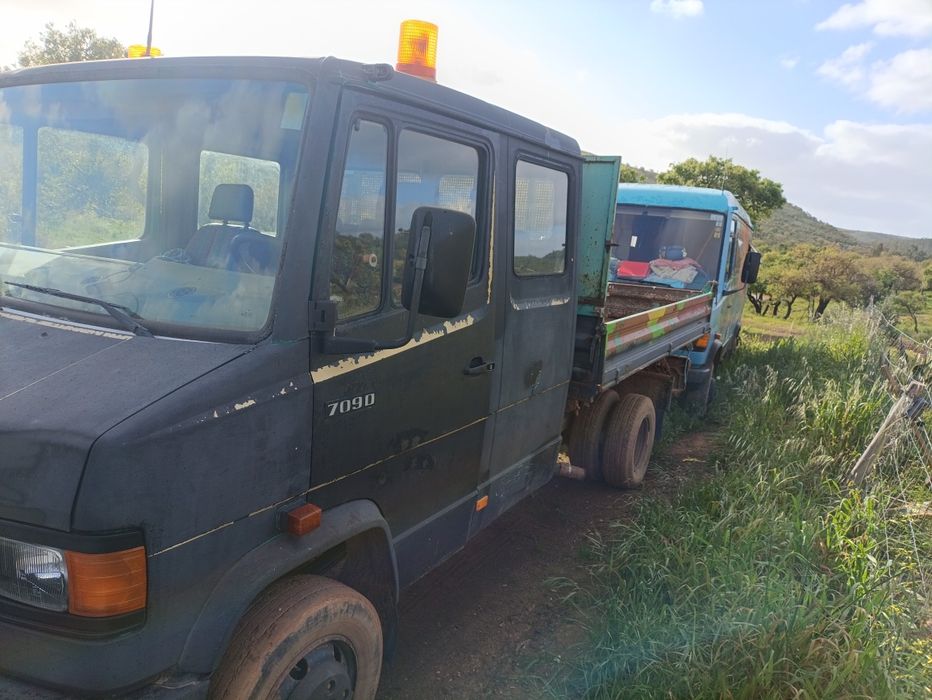 Mercedes 709d alemã basculante 6 lugares