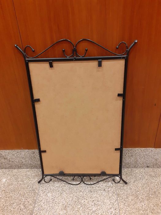 Moldura em ferro preto64284095127809121