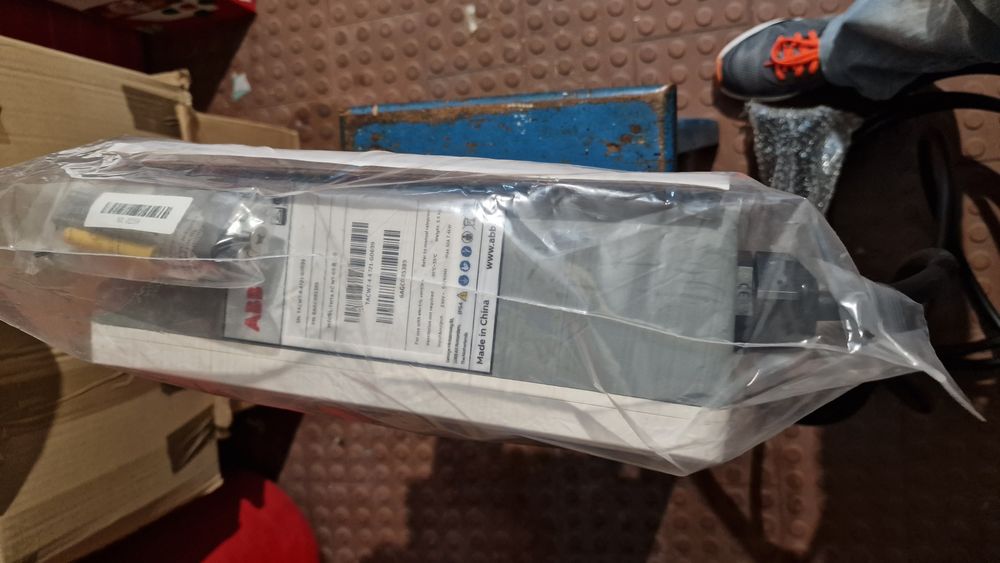 Carregador rápido ABB para carro eléctrico