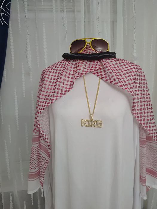Strój przebranie Arab Szejk milioner Emiraty Arabskie rozmiar L