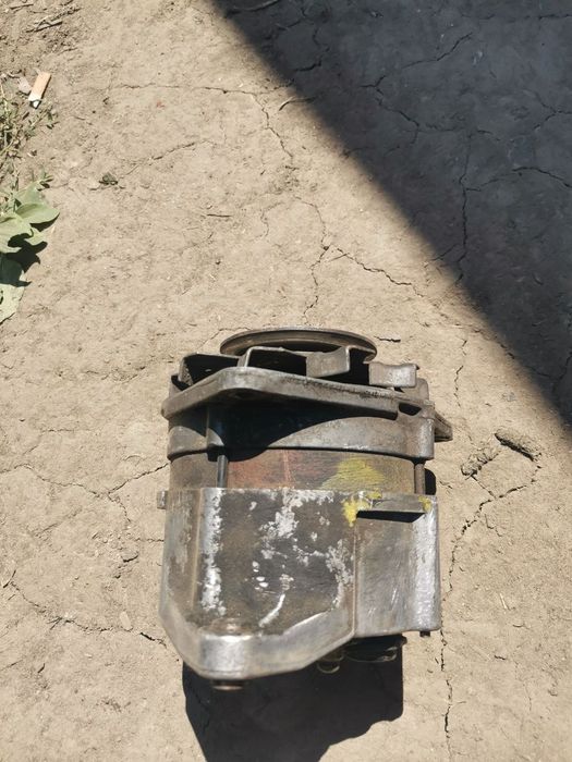 Генератор на Форд транзит 1994-го року