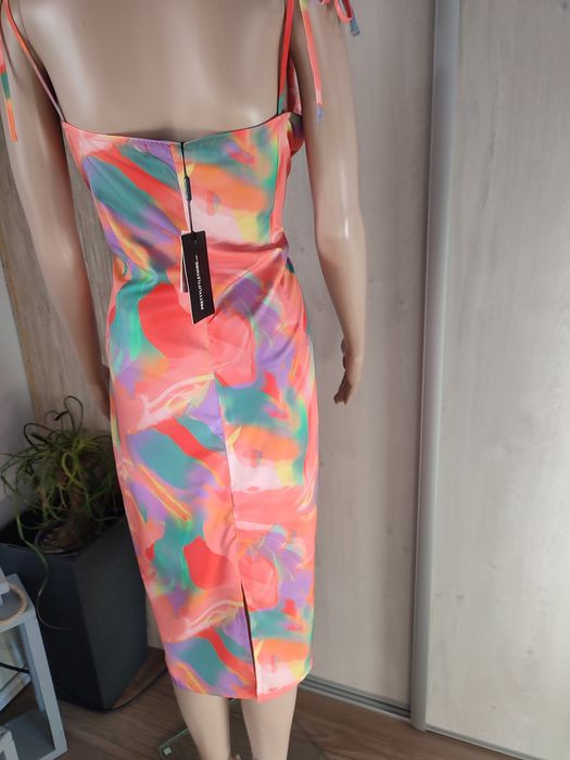 Sukienka w letnim kolorze ,wakacyjna