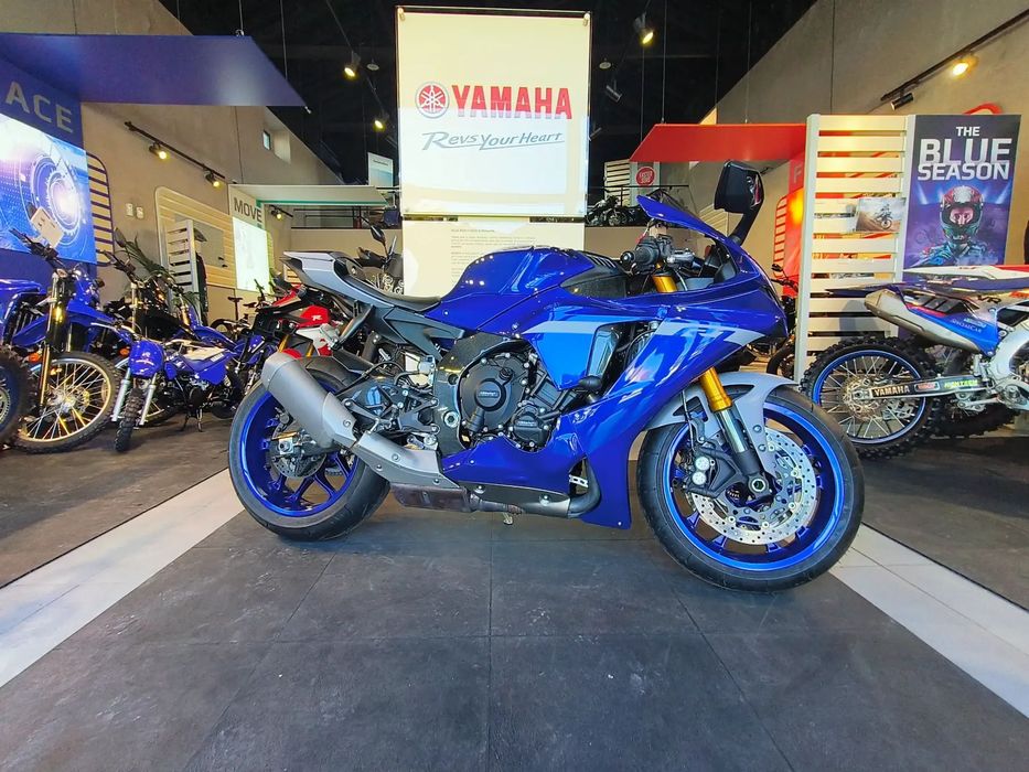 Yamaha YZF  R1