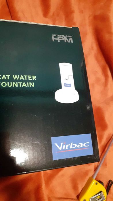 Dispensador bebedouro de água gatos
