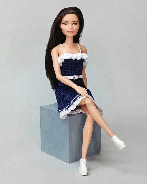 Ubranka dla standardowych lalek Barbie - Sukienka na ramiączkach