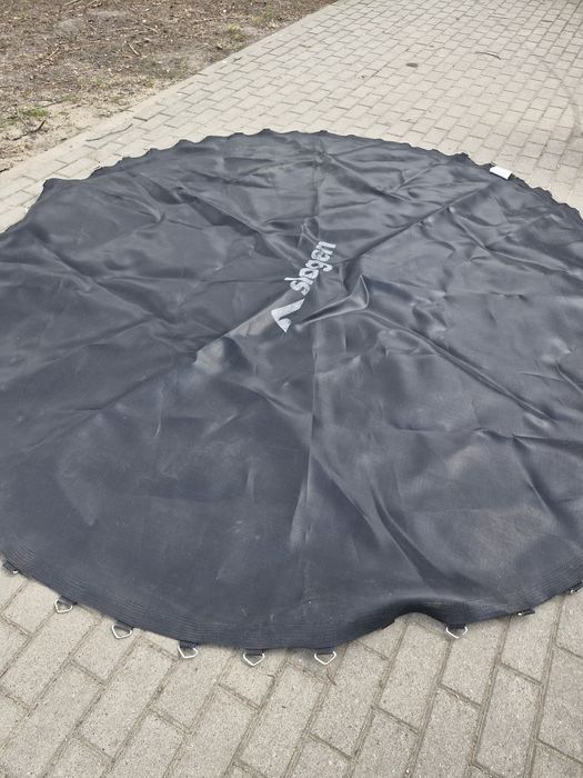 Sprzedam mate do trampoliny 312