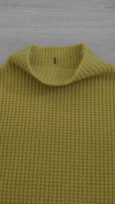 Gruby, ciepły sweter S musztardowy żółty