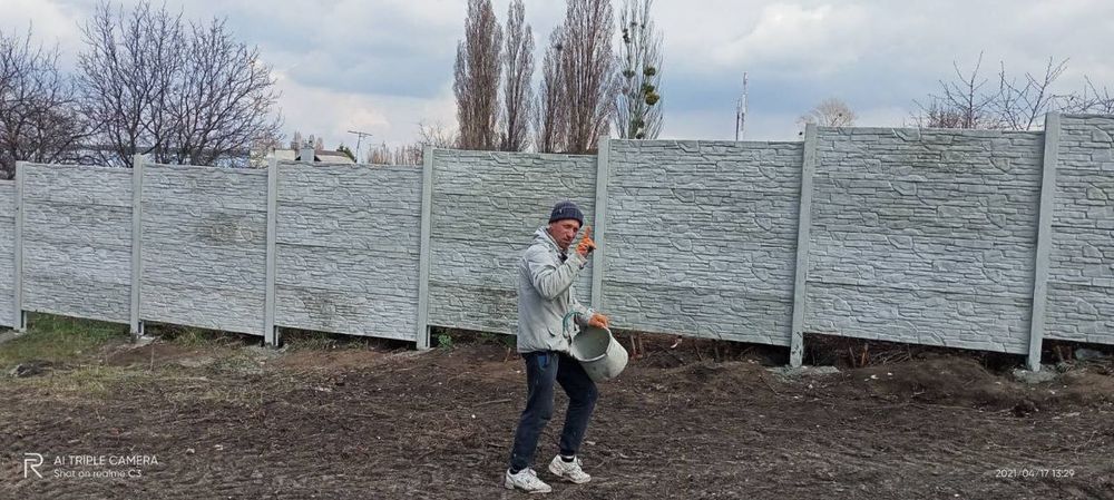 АКЦИЯ‼️Еврозаборы секционные бетонные / Сетка Рабица, Столбы под сетку