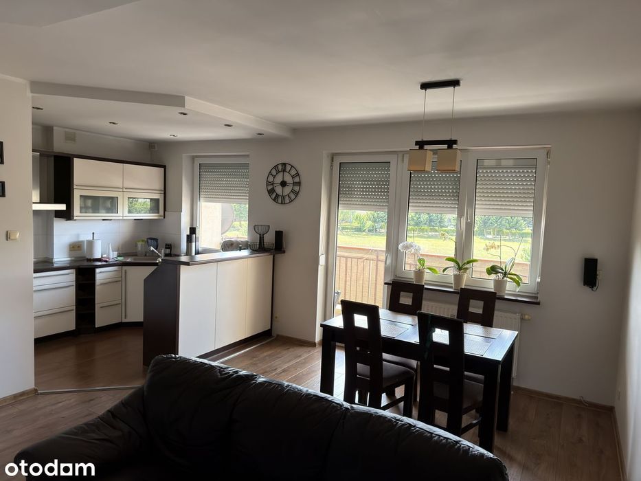 Mieszkanie 78 m², Plac Jana Pawła II