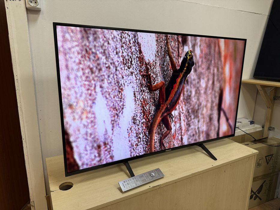 Телевізор Panasonic 49 дюймів TX-49HXW944 4K 120 Hz Full Array 10bit Dolby Vision HDMI 2.1